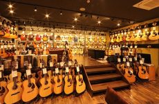 Acoustic INN 店頭販売スタッフ募集<br>（大阪市中央区）のアイキャッチ画像