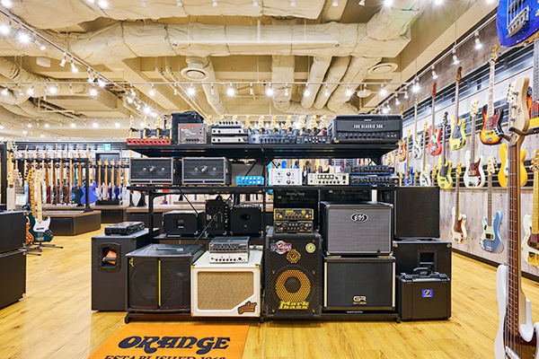 ベースアンプの品揃えも豊富